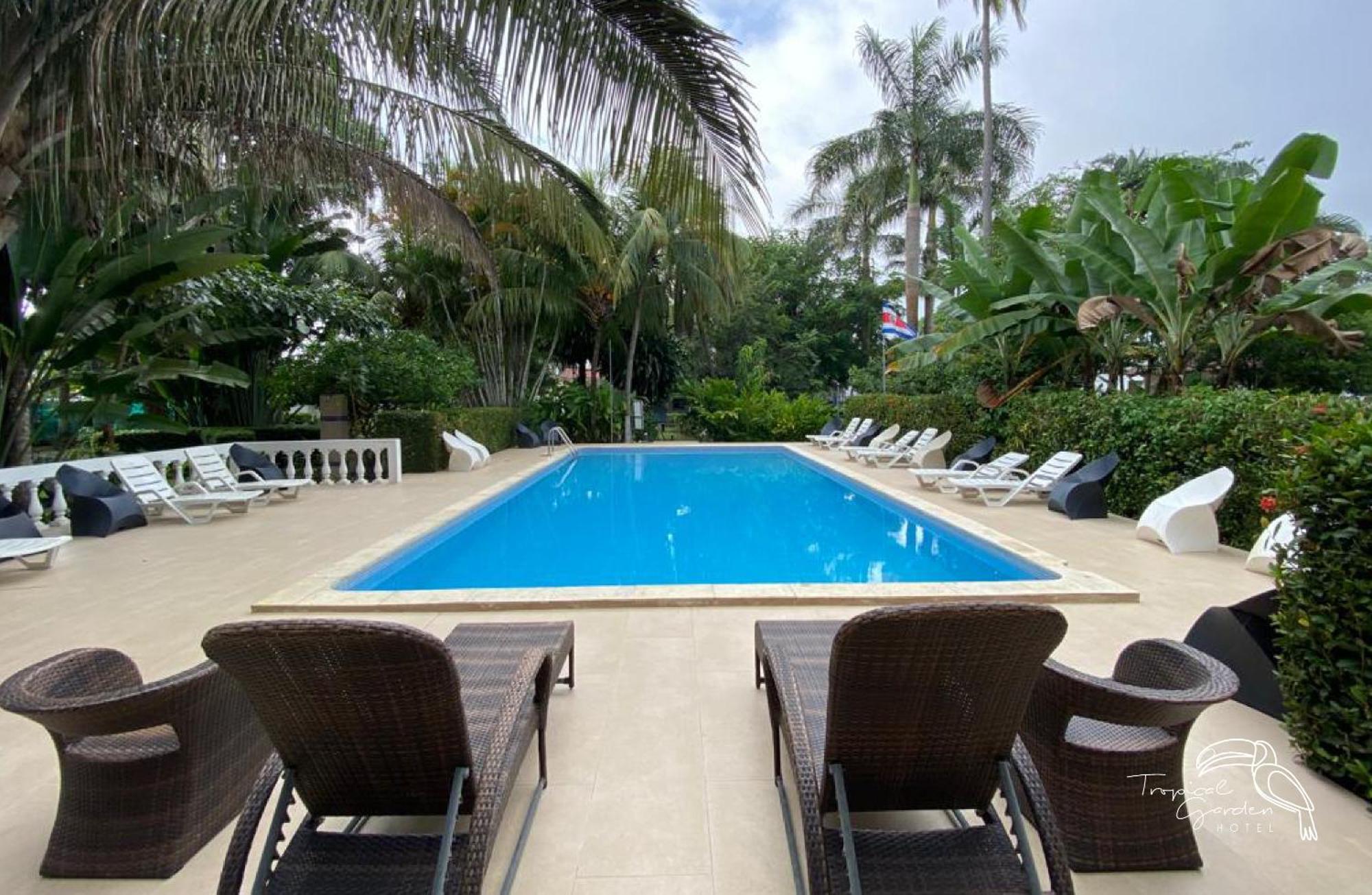 Tropical Garden Hotel Хако Экстерьер фото